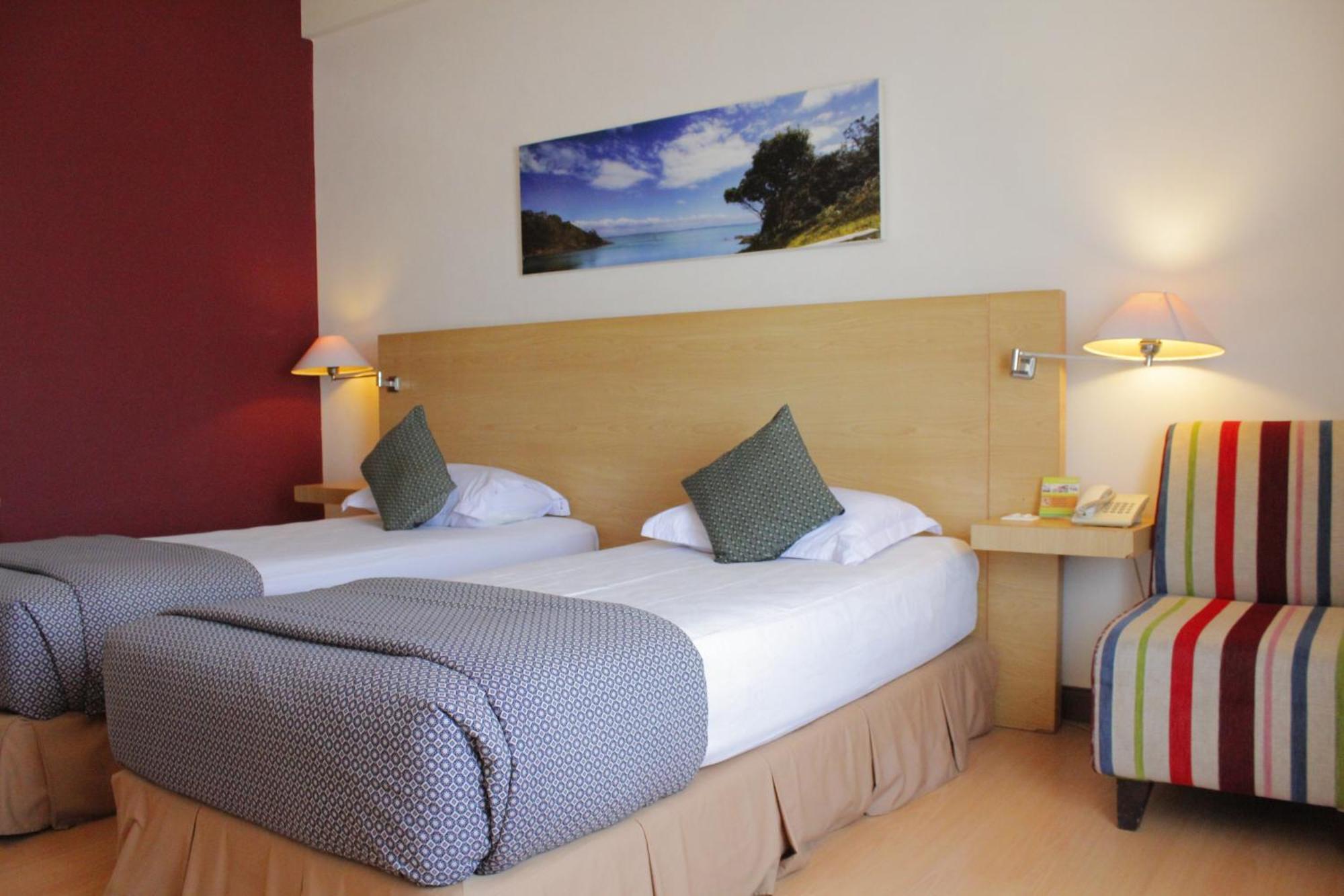 Lux Tychi Hotel Malang Eksteriør billede