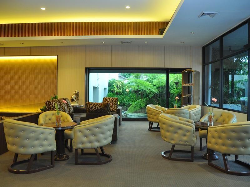 Lux Tychi Hotel Malang Eksteriør billede